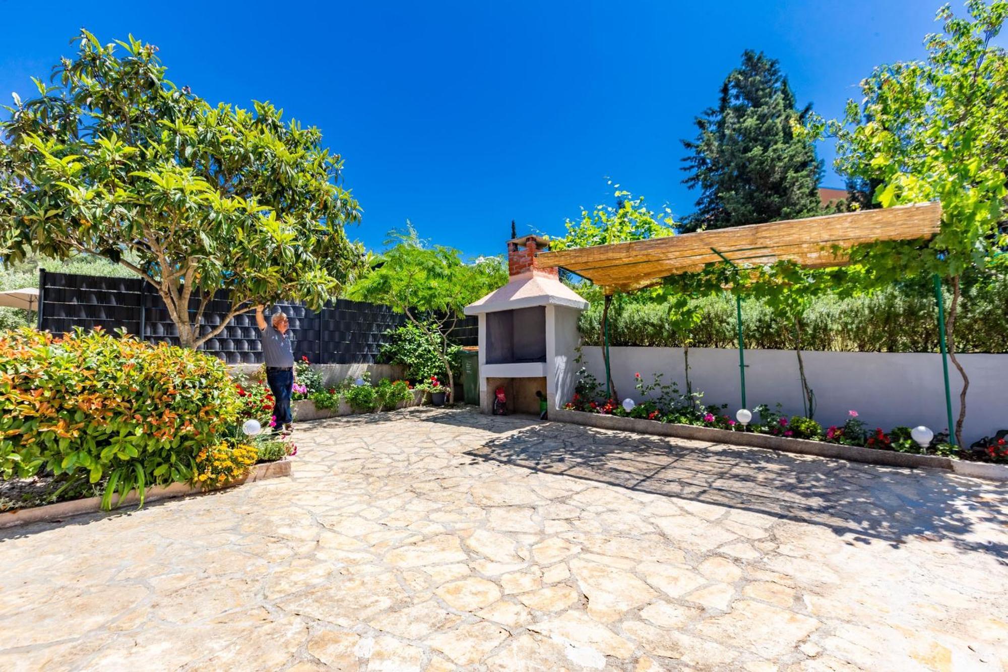 Holiday Home Flora زادار المظهر الخارجي الصورة