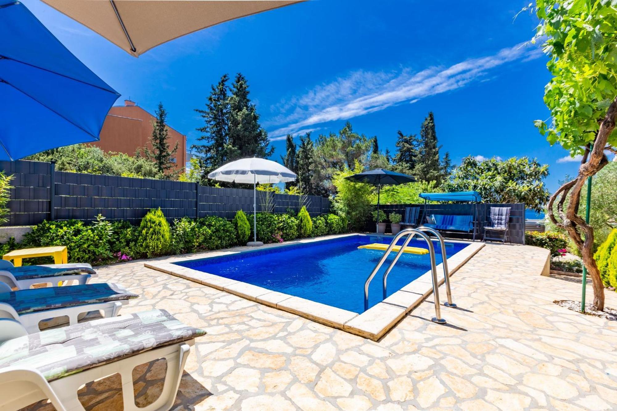 Holiday Home Flora زادار المظهر الخارجي الصورة
