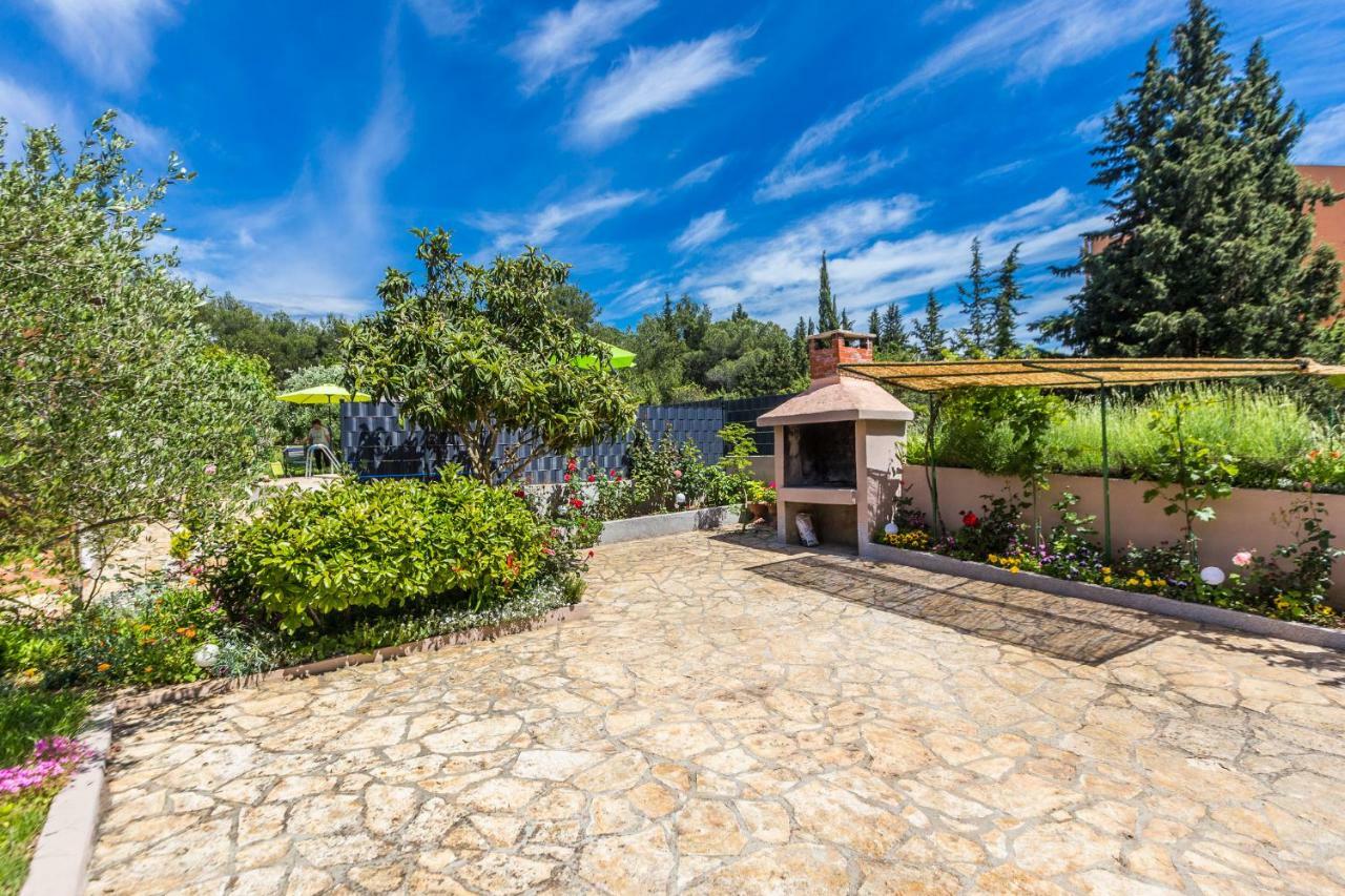 Holiday Home Flora زادار المظهر الخارجي الصورة