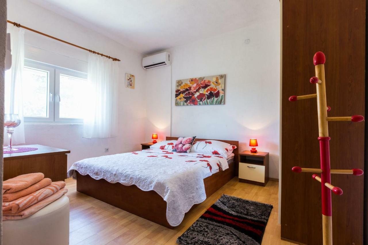 Holiday Home Flora زادار المظهر الخارجي الصورة