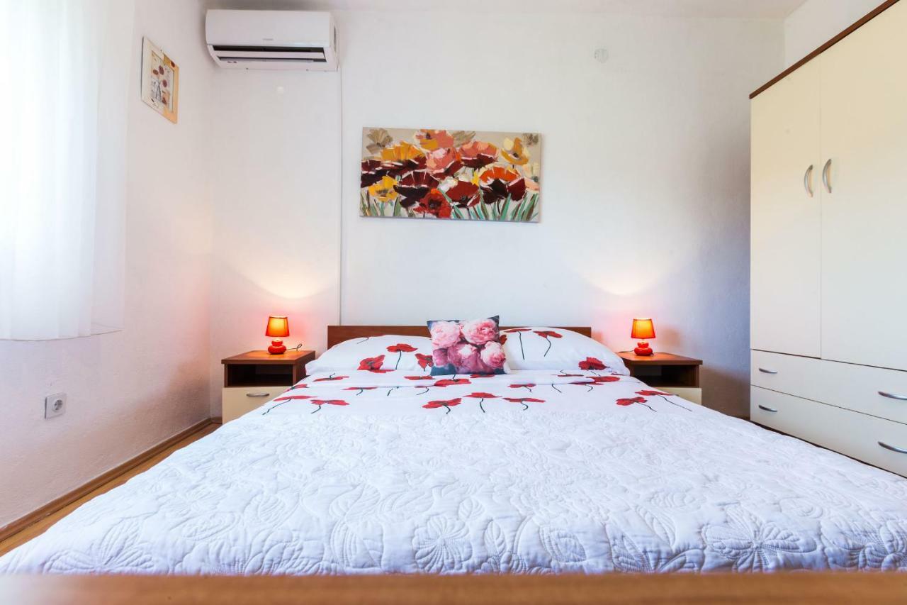 Holiday Home Flora زادار المظهر الخارجي الصورة