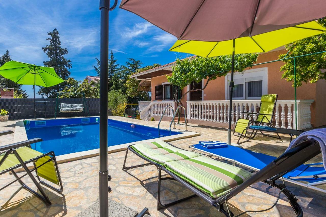Holiday Home Flora زادار المظهر الخارجي الصورة